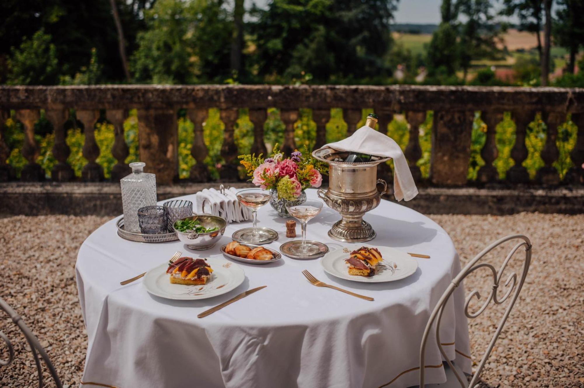Chateau De Picheny ภายนอก รูปภาพ
