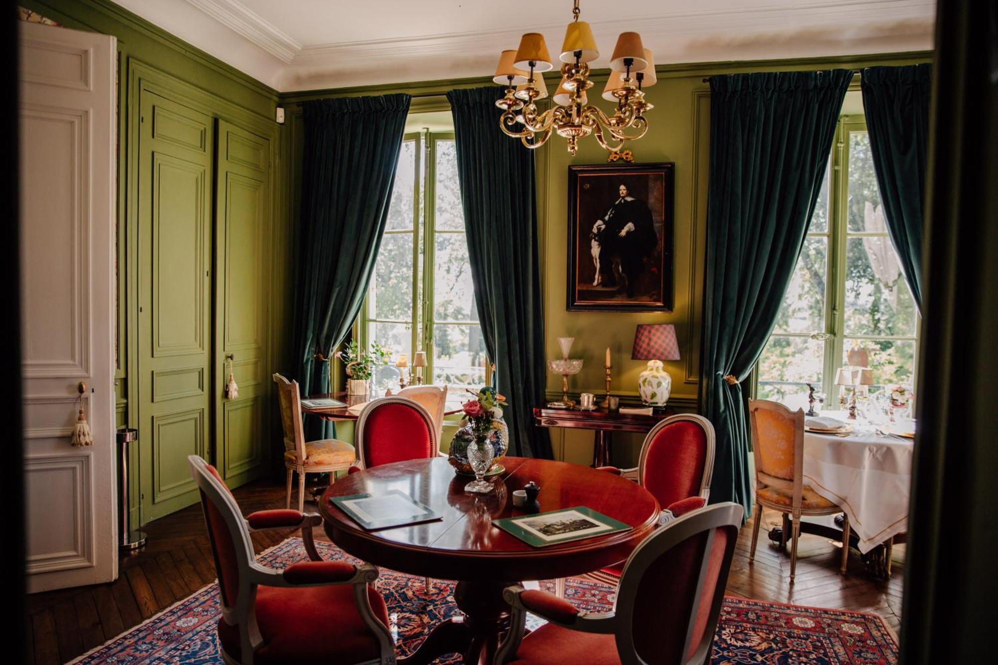 Chateau De Picheny ภายนอก รูปภาพ
