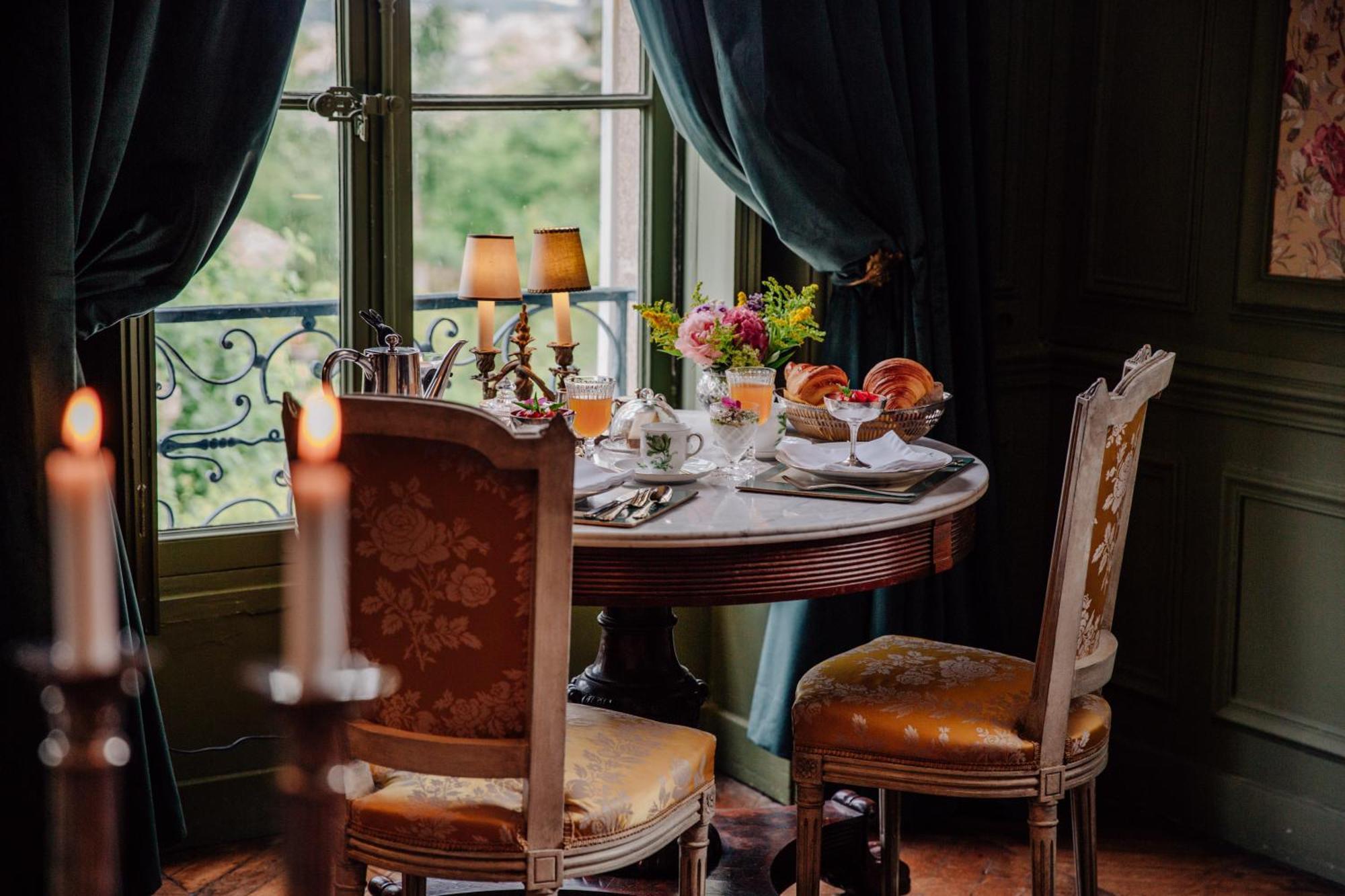 Chateau De Picheny ภายนอก รูปภาพ